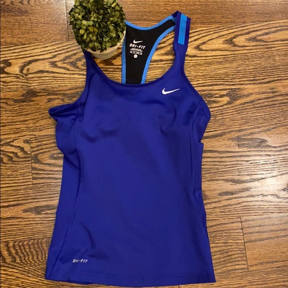 Nike Dri-Fit Fitted Athletic Tank Top - Picture 6 of 9